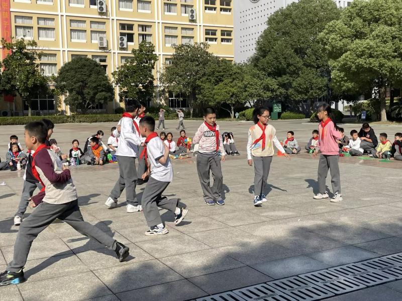 85802903-7dd7-41c4-9229-4cc691a74ac6.jpg 85802903-7dd7-41c4-9229-4cc691a74ac6.jpg