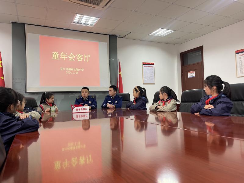 195c1613-852c-48ac-b963-528f691aa26d.jpg 195c1613-852c-48ac-b963-528f691aa26d.jpg