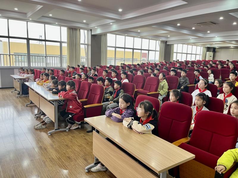 51f285d6-eb31-47e5-9aac-758d92c4d623.jpg 51f285d6-eb31-47e5-9aac-758d92c4d623.jpg