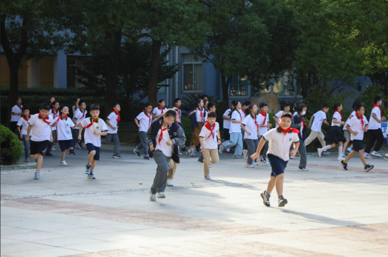 企业微信截图_17283467769107.png 企业微信截图_17283467769107.png