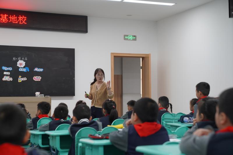 DSC09912(1).jpg DSC09912(1).jpg