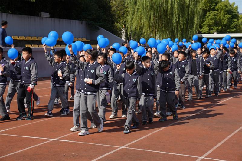 DSC00106(1).jpg DSC00106(1).jpg