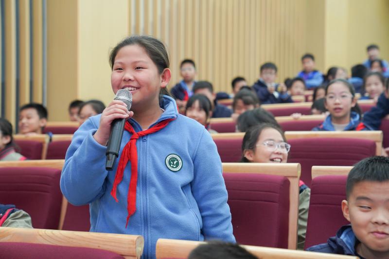 DSC01780(1).jpg DSC01780(1).jpg