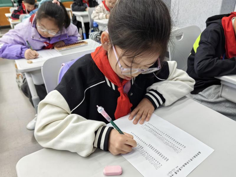 4e41a616581effec774bcdf12765bb69_origin(1).jpg 4e41a616581effec774bcdf12765bb69_origin(1).jpg