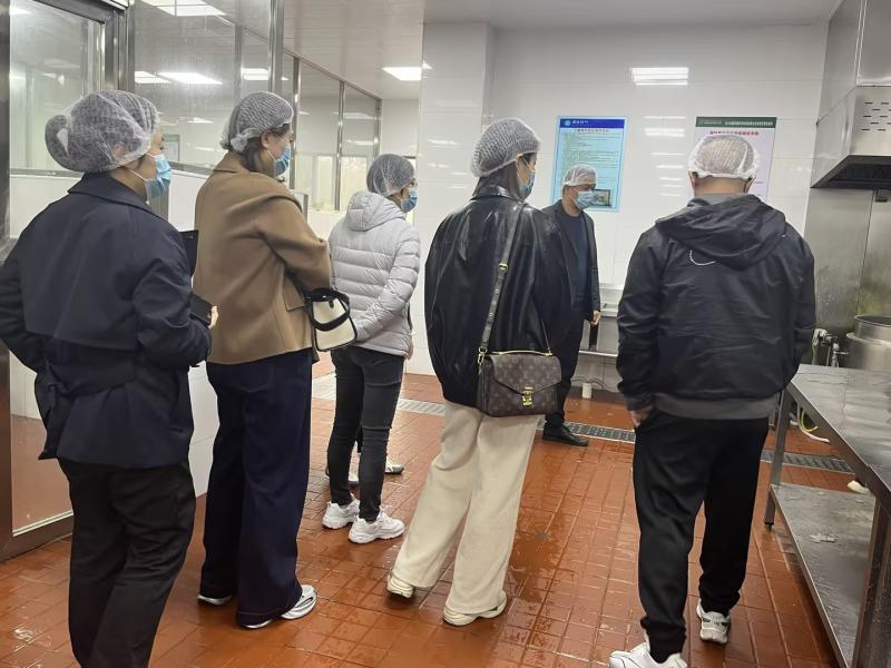 c661fc8b-0822-4b3c-90ce-290a5fc3d973.jpg c661fc8b-0822-4b3c-90ce-290a5fc3d973.jpg