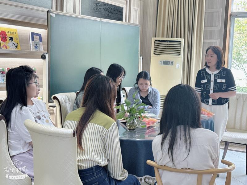 读书交流 (2).jpg