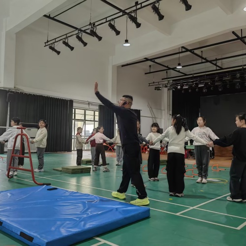 f79eaa0917a4c802a383ac5d9ebc5ae8.jpg f79eaa0917a4c802a383ac5d9ebc5ae8.jpg