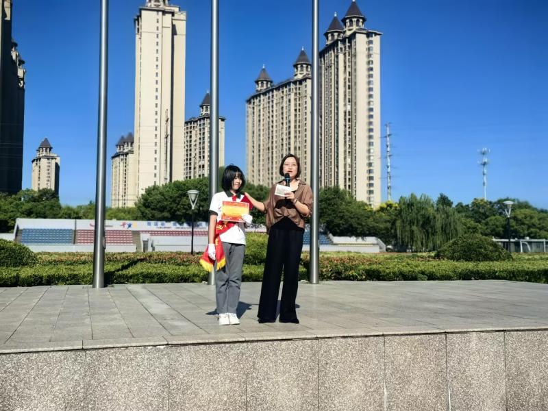 升旗(1).jpg